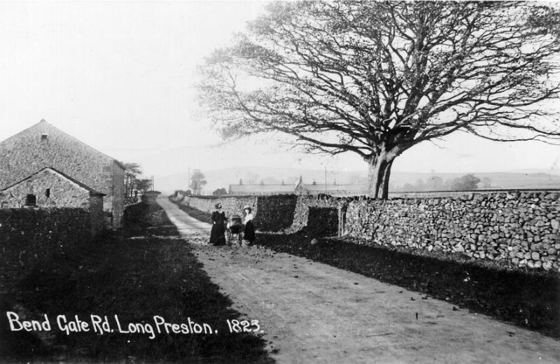 Bend Gate Road.JPG - Bendgate Road. This is the road to Gisburn.  In the background can be seen the James Knowles Hospital.